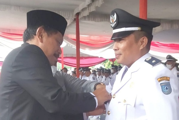 Dilantik Untuk Priode Kedua, Ini Program Menarik Dipaparkan Kades Apoho Kades Apoho Kades Apoho Reddy Heloman, S. Sos