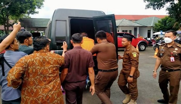 Satu Lagi Kades di Bengkulu Utara Dijebloskan ke Penjara Kades Jabi Dijebloskan ke Lapas