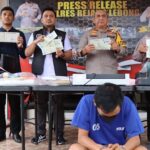 Pria Ini Jual Jasa Buat STNK dan BPKB Palsu
