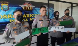 Pelat Putih Belum Lama, Kini Ada Pelat Hijau, Ternyata Ini Fungsinya