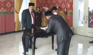 Bupati Mian Geser Posisi Sekda dan Lantik 5 Pejabat Eselon III