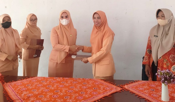 Masa Jabatan Sekda Berakhir, Ketua Darma Wanita Diserahterimakan Sertijab Ketua DPW BU