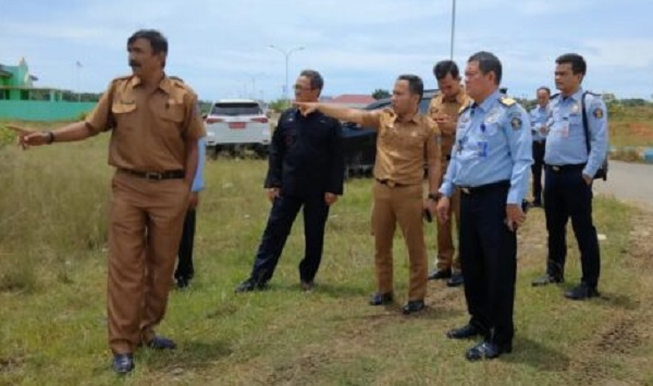 Unit Keimigrasian Bakal Dibangun di Ketahun, Begini Respon Warga Arga Makmur Tinjau Lokasi