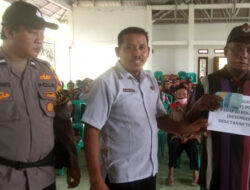 Pemdes Tanah Tinggi Salurkan BLT Tahap Akhir untuk 108 KPM