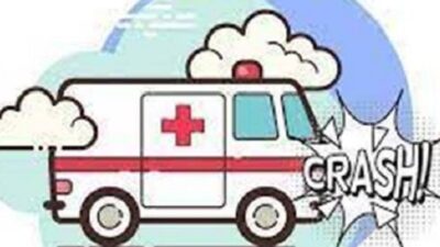Tengah Melaju Bawa Jenazah, Ambulan Tabrakan