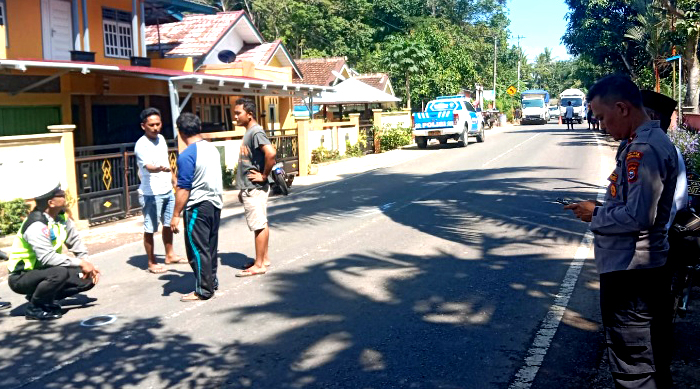 Laka Maut di Batik Nau Pelajar SMP Dikabarkan Meninggal di Lokasi Laka di Peninjau