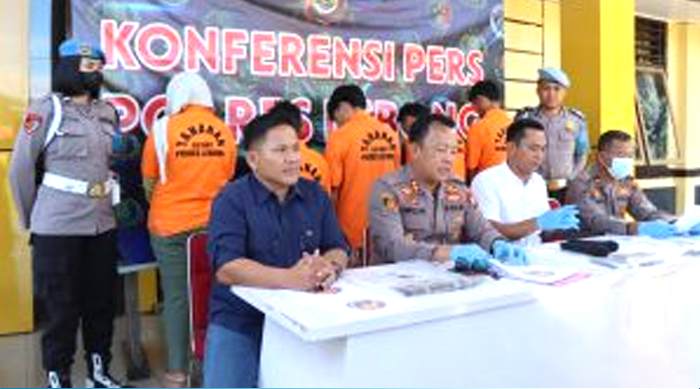 Wanita Penjual Cip Higgs Domino Terancam Hukuman 4 Tahun Penjual Cip Higgs Domino