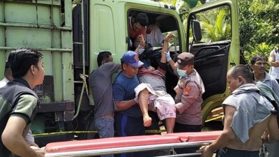 Innalillahi, Sopir Ekspedisi Ditemukan Meninggal di Dalam Mobil