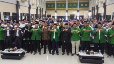 Gubernur Herman Deru Dianugerahi Penghargaan dari DPP PUI