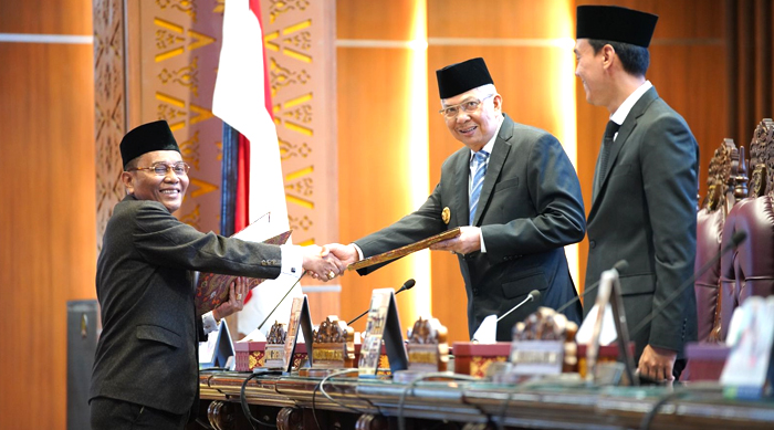 Pansus DPRD Sumsel Menerima LKPJ Gubernur TA 2022 dengan Catatan DPRD Sumsel_1