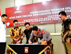 Sukseskan Pemilu 2024, KPU BU dan Polres BU Teken MoU