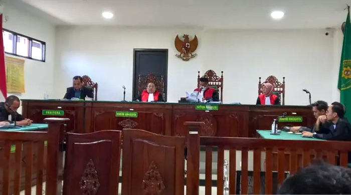 Empat Terdakwa Kasus Replanting Sawit di BU Divonis 4 Tahun Majelis Hakim