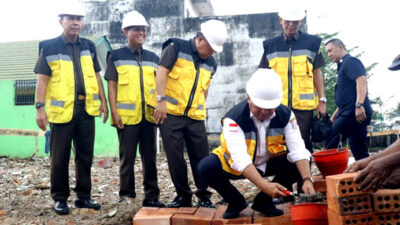 Bupati Askolani Letakkan Batu Pertama Pembangunan TK Adhyaksa