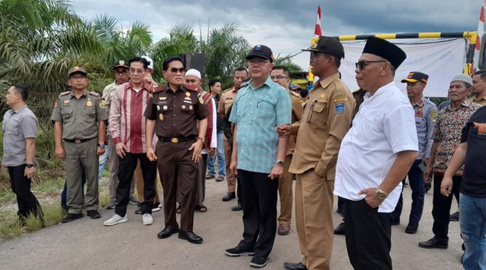 Kajati Cek Jalan Rusak
