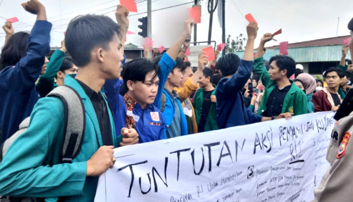 Kehadiran Presiden Jokowi di Bengkulu Disambut Pula dengan Aksi Mahasiswa