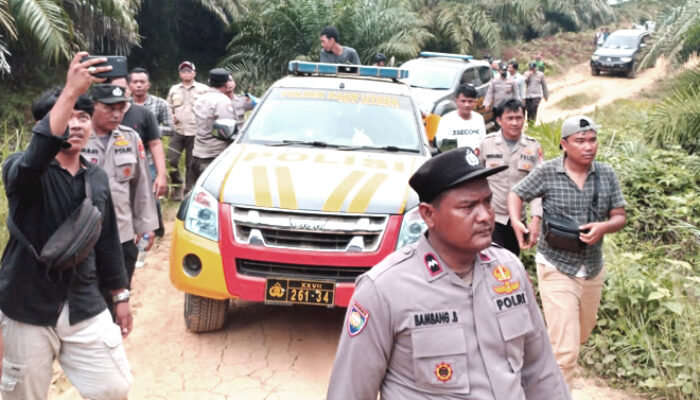 Massa Duduki Lahan PT DSJ, Kapolres Kaur Langsung Turun ke Lokasi