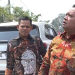 Bupati Banyuasin Turun ke Jalan, Hentikan Truk Sawit Over Tonase Bupati Banyuasin