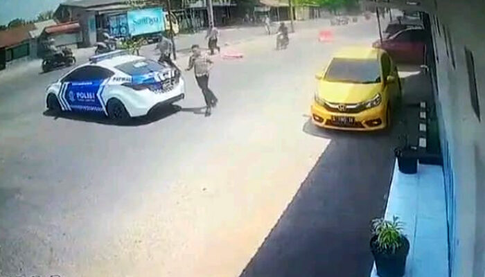 Adegan Kejar-kejaran Antara Pengemudi Dan Polisi Bak Film Action