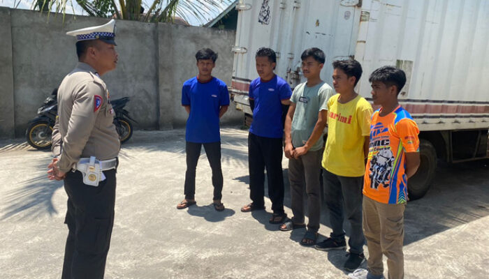 Supir Mobil Boks Ugal Ugalan di Lintas Lebong-Curup Akhirnya Berurusan dengan Polisi