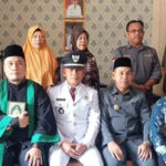 Lantik Pj Kades Santan Sari, Ini Pesan Camat Sembawa Banyuasin