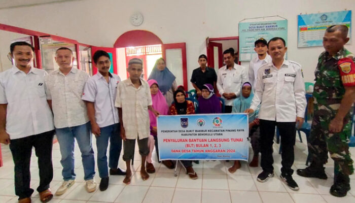 Pemerintah Desa Bukit Makmur Salurkan BLT Tahun 2024
