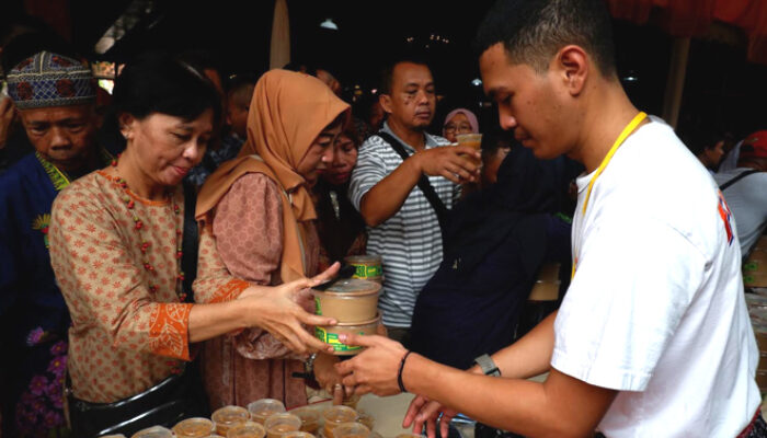 Sego Pecel Magetan, Kuliner Khas yang Memikat Hati di Tengah Gelar Seni Budaya di TMII