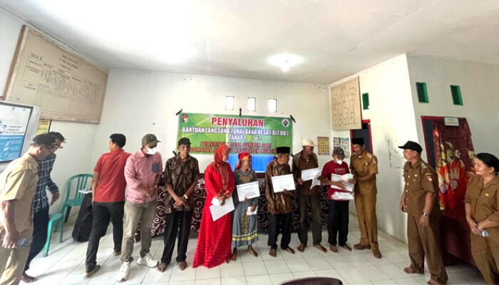 Warga Desa Sumber Sari Senang, Terima BLT DD Empat Bulan Sekaligus
