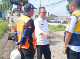 Gerak Cepat Pj. Bupati Banyuasin, Perbaikan Jalan OPI Raya Rampung Dua Minggu