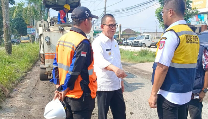 Gerak Cepat Pj. Bupati Banyuasin, Perbaikan Jalan OPI Raya Rampung Dua Minggu