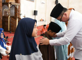 Pj Bupati Buka Gebyar Sholawat  2024 dan Lomba Bersama BKMT