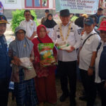 Pasar Murah dan Pelayanan Kolaboratif di Karang Agung Ilir Disambut Antusias Masyarakat Banyuasin_Pasar Murah
