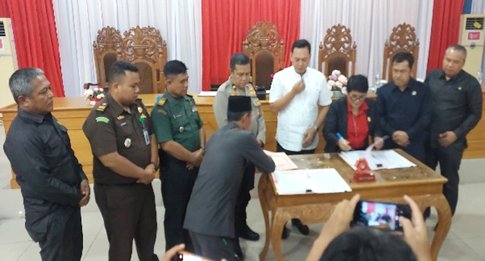 Paripurna DPRD BU, Penandatanganan Nota Kesepakatan KUA-PPAS RAPBD 2025