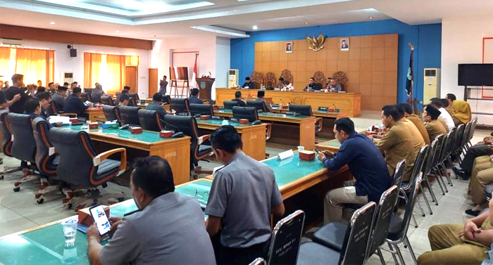 Paripurna DPRD BU, Kata Akhir Fraksi Tentang Raperda Perubahan APBD