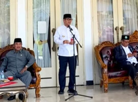 Ketua DPRD BU Hadiri Pengukuhan DPD LDII