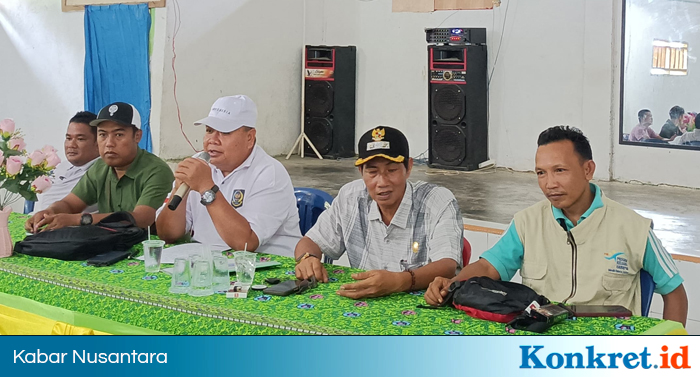 Pemdes Sari Bulan Salurkan BLT DD ke 31 KPM