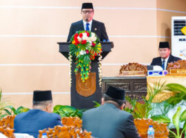 Rapat Paripurna Penetapan Bupati Dan Wakil Bupati Terpilih, Pj. Bupati Banyuasin Ucapkan Selamat Menjalankan Amanah