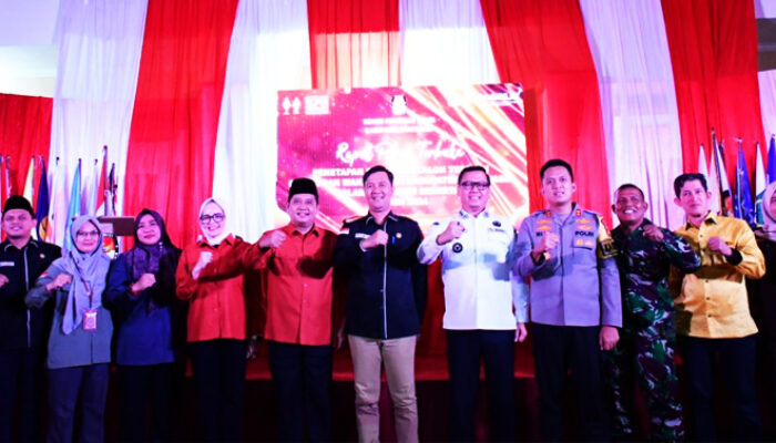 Muhammad Farid Hadiri Pleno Penetapan Bupati dan Wabup Banyuasin Terpilih