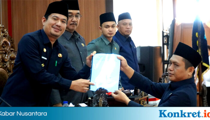 Tujuh Fraksi DPRD BU Setuju Raperda LKPJ APBD 2024 Disahkan Jadi Perda