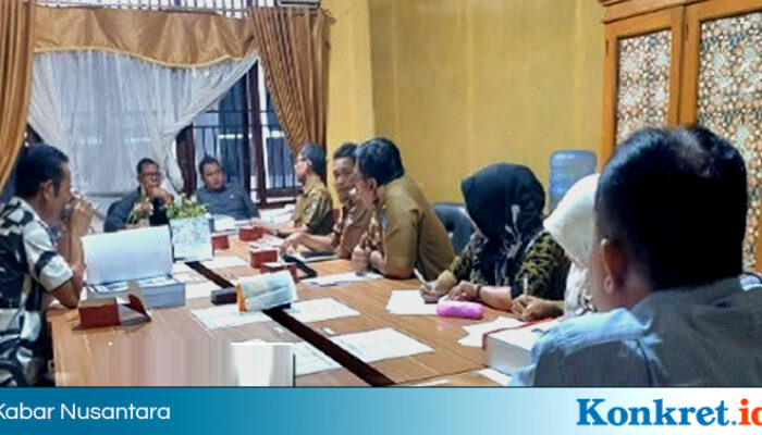 Rapat Kerja Komisi II DPRD BU, Bahas LKPJ Penggunaan APBD 2024