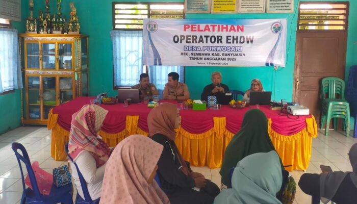 Satukan Persepsi, Pemdes Purwosari Gelar Rembuk Stunting dan Pelatihan eHDW