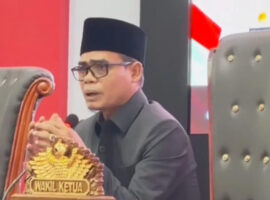 PAW Ketua DPRD Provinsi Bengkulu Disampaikan Pada Paripurna