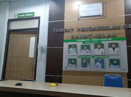 Puluhan Pasien RSMH Palembang Kecewa, Antre Lama Pulang Tak Diberi Obat